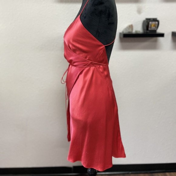 Michelle Mason Little Red Dress Wrap Minidress in Scarlet Silk - Picture 9 of 14